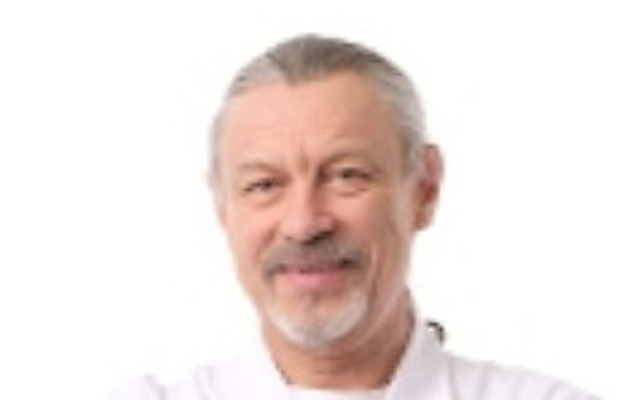 Шаповалов Михаил Анатольевич