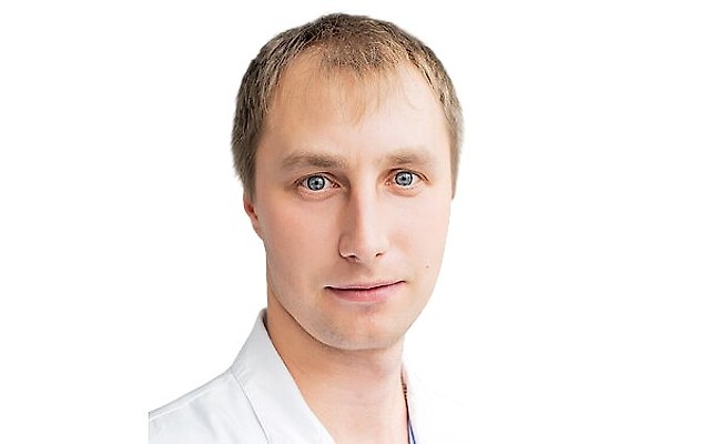 Артамонов Артём Александрович