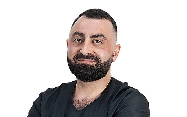 Ахинян Эдуард Каренович