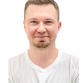 Уваров Артур Эдуардович