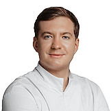 Караханов Артем Вадимович